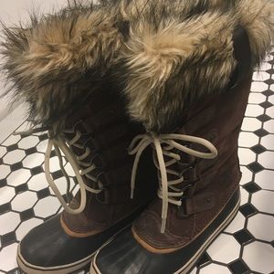 Sorel Joan of Artic boots